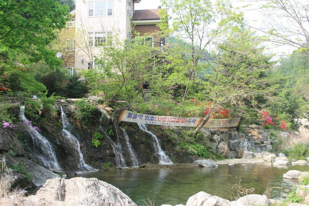 Mir Pension Gapyeong Exterior photo