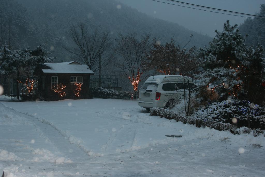 Mir Pension Gapyeong Exterior photo